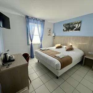 *** Hotel Les Arcades Francia